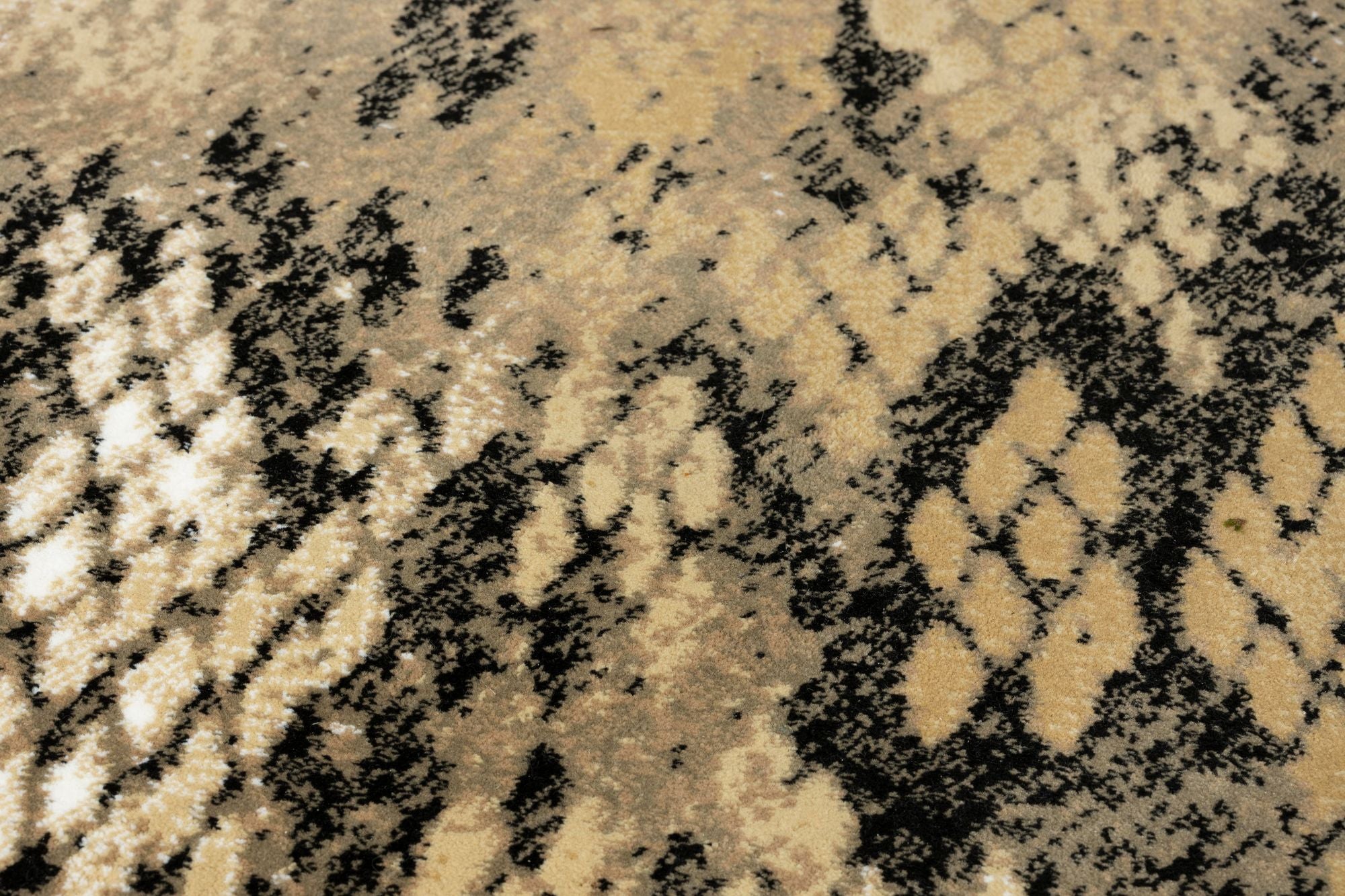 Bold Monkey Keep Your Enemies Closer 200x300 Carpet